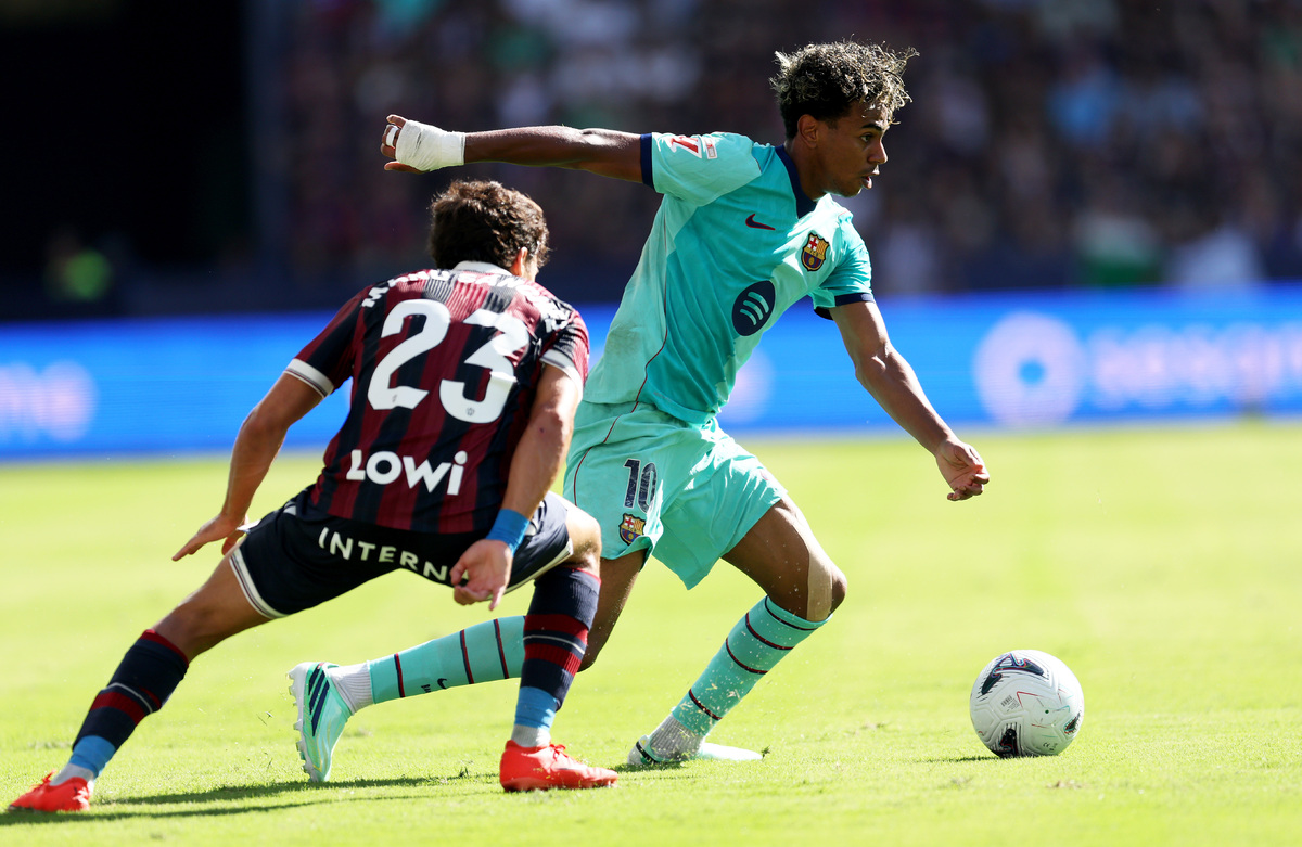 Levante UD v FC Barcelona - LaLiga EA Sports 2026/27