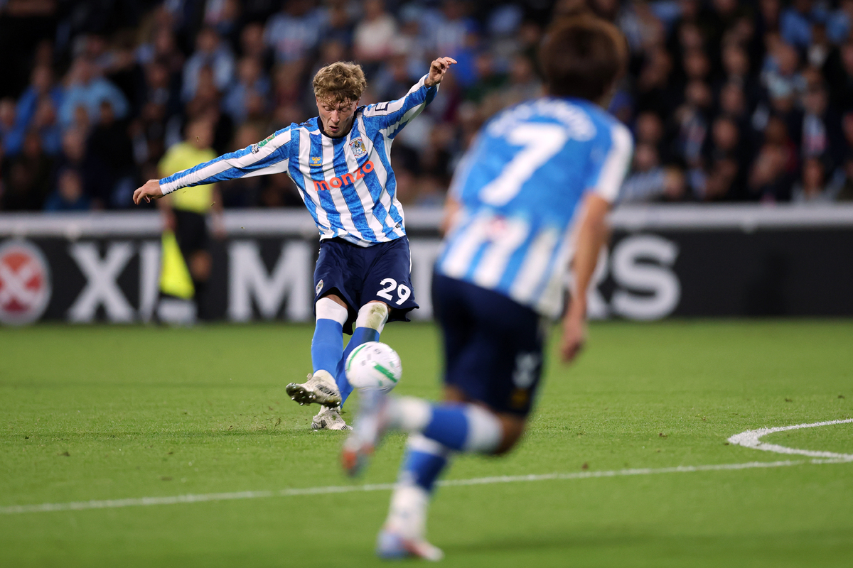 Coventry City v Aston Villa - Carabao Cup Third Round
