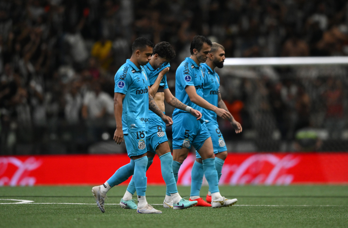 Atletico Mineiro v Santos - Copa CONMEBOL Sudamericana 2026