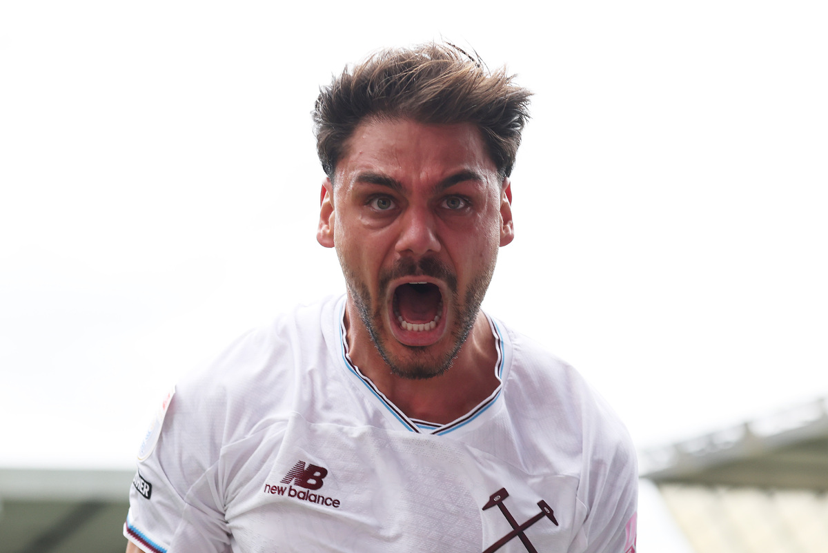 Millwall v West Ham United - Sky Bet Championship 2026/27