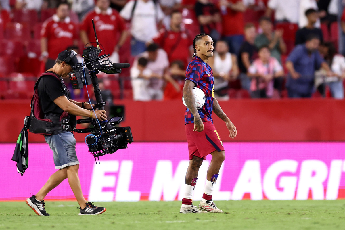 Sevilla FC v FC Barcelona - LaLiga EA Sports 2026/27