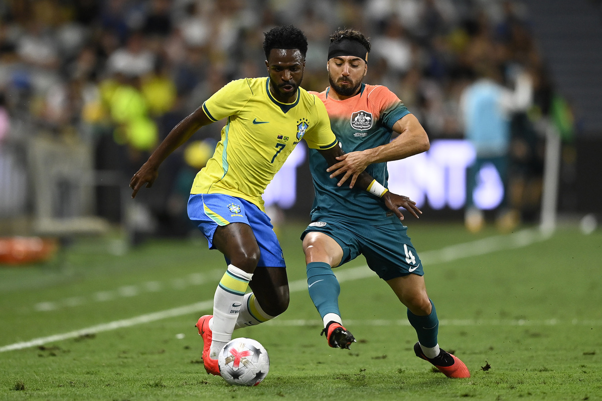 Australia v Brazil