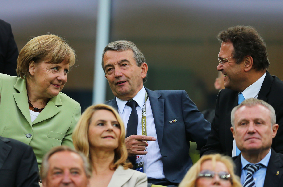 Germany v Greece - UEFA EURO 2012 Quarter Final