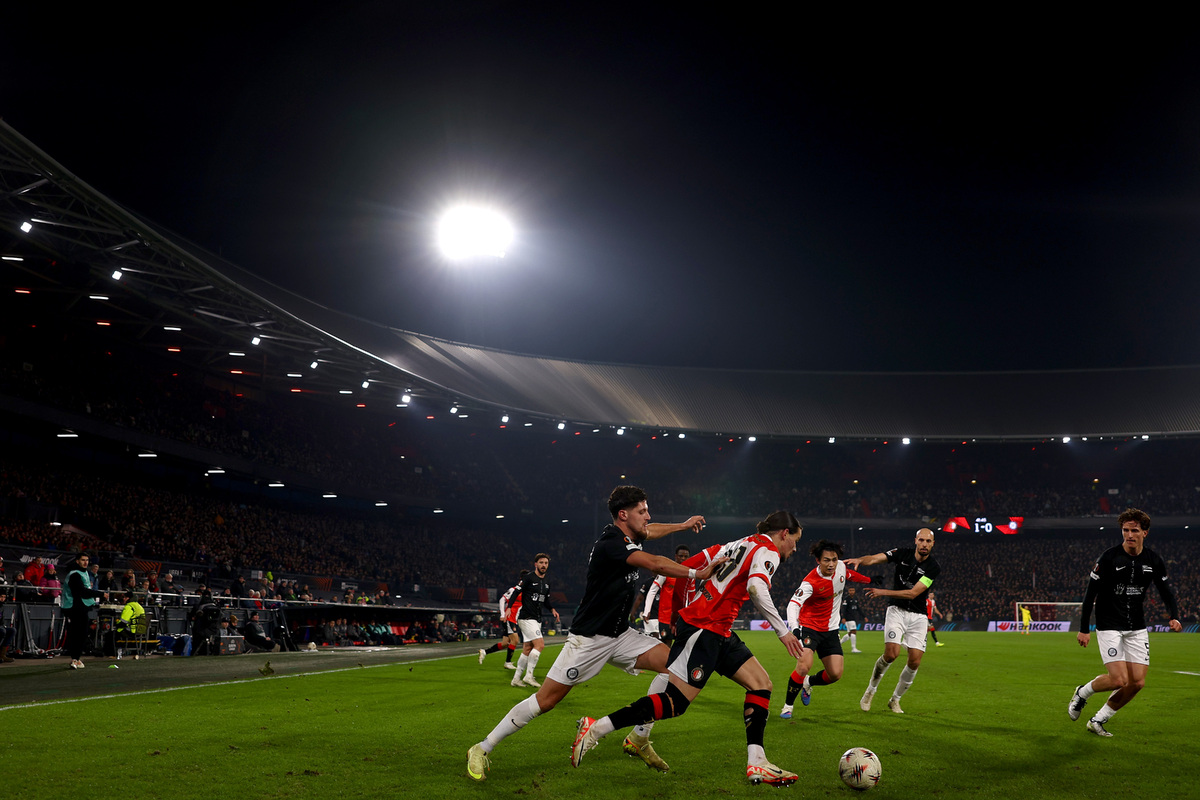 Feyenoord v SK Sturm Graz - UEFA Europa League 2025/26 League Phase MD7