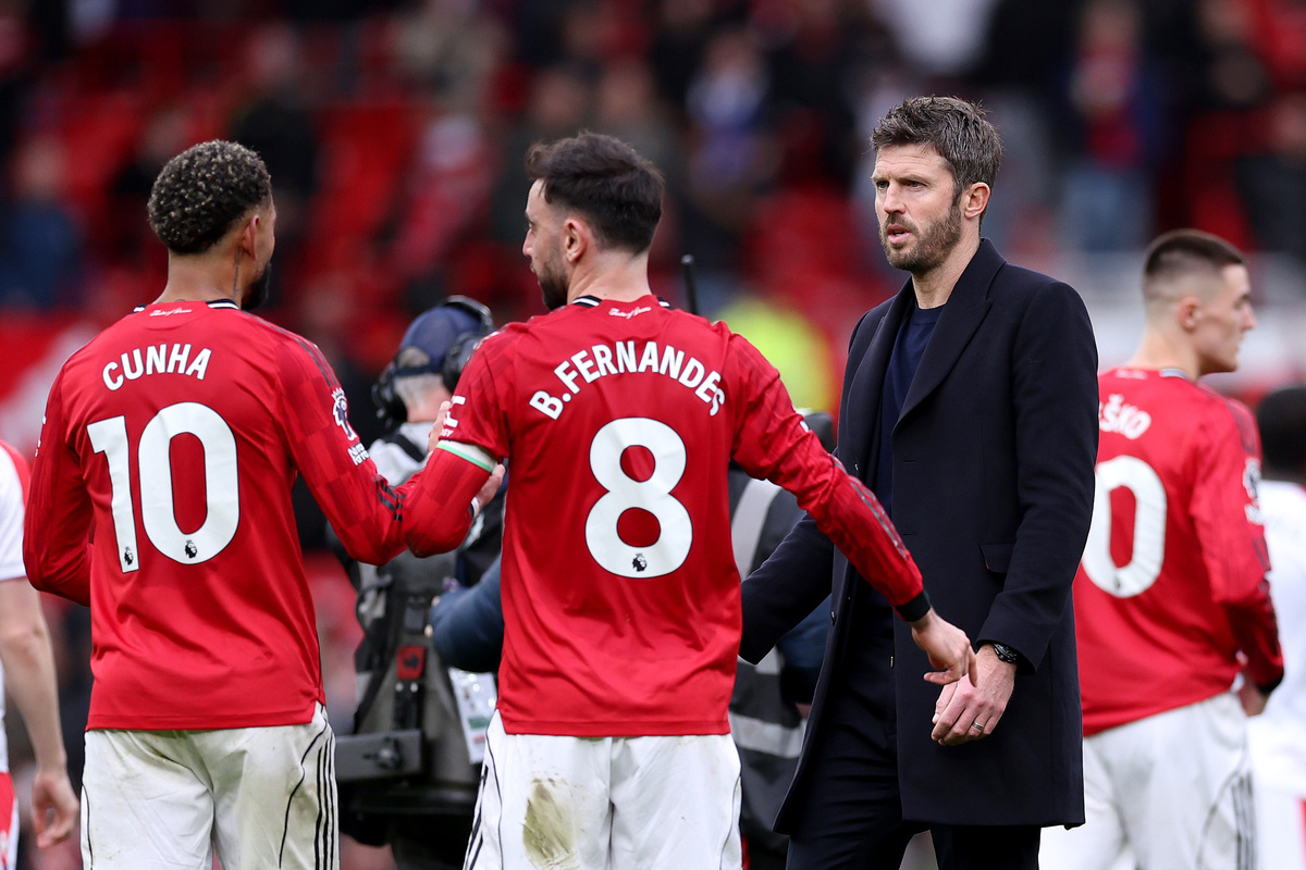 Manchester United v Crystal Palace - Premier League