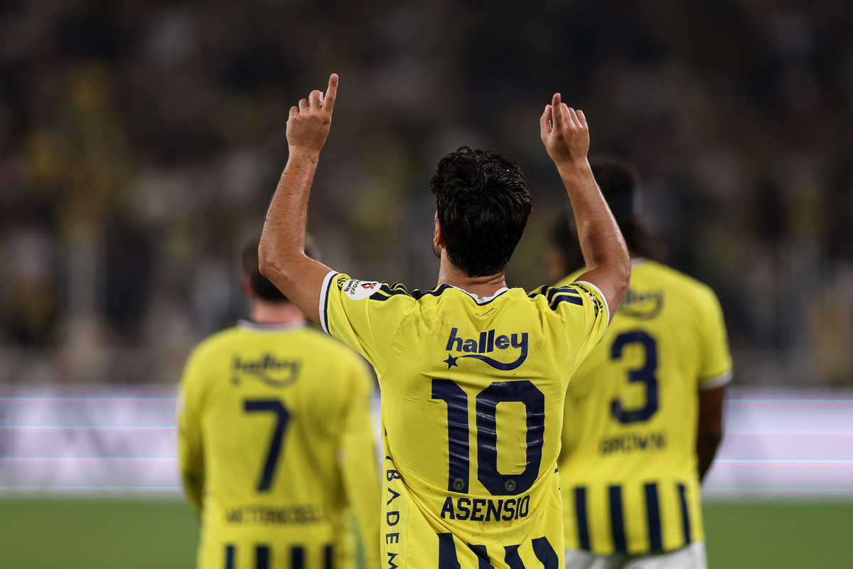 Fenerbahce SK v Konyaspor - Turkish Super League 2026/27