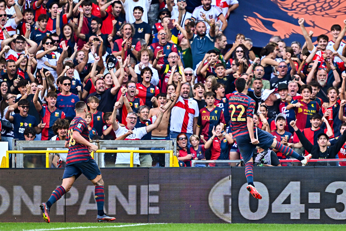 Genoa CFC v Frosinone Calcio - Serie A