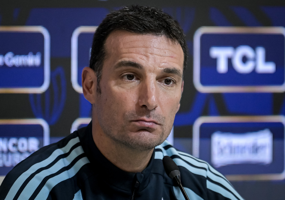 Lionel Scaloni, Cuti Romero Argentina