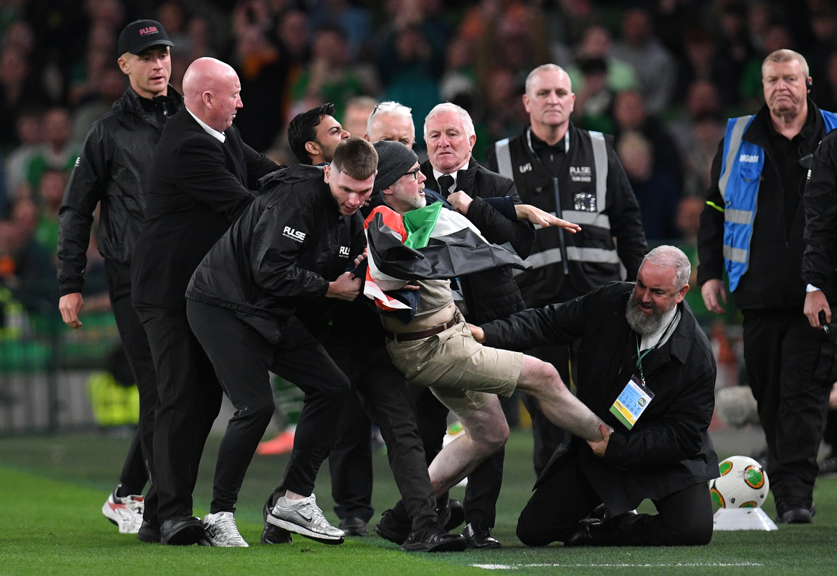 Irlanda-Austria, Palestina