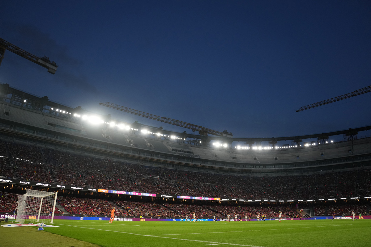 FC Barcelona v Real Madrid CF - Liga F Moeve 2026/27