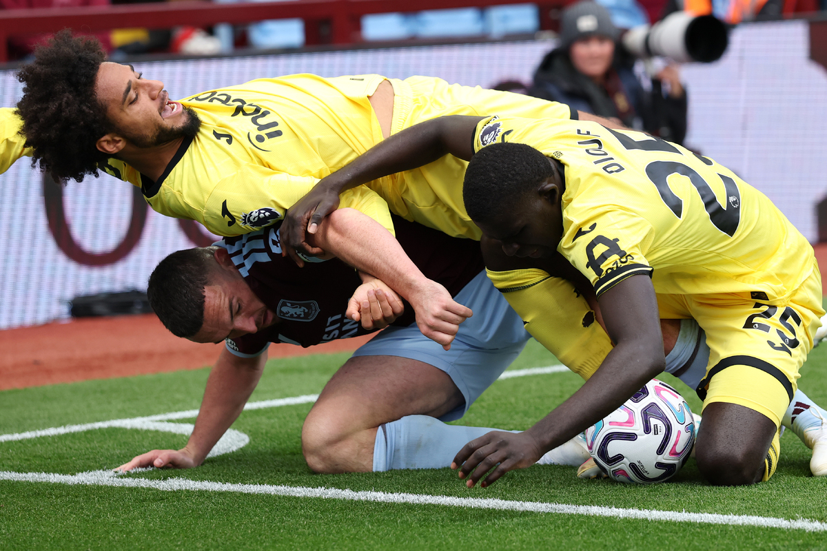 Aston Villa FC v Brentford - Premier League 2026/27