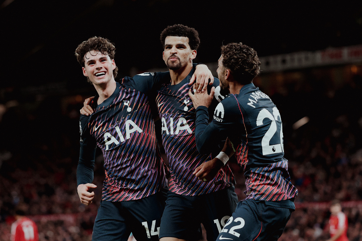 Manchester United v Tottenham Hotspur - Premier League 2026/27