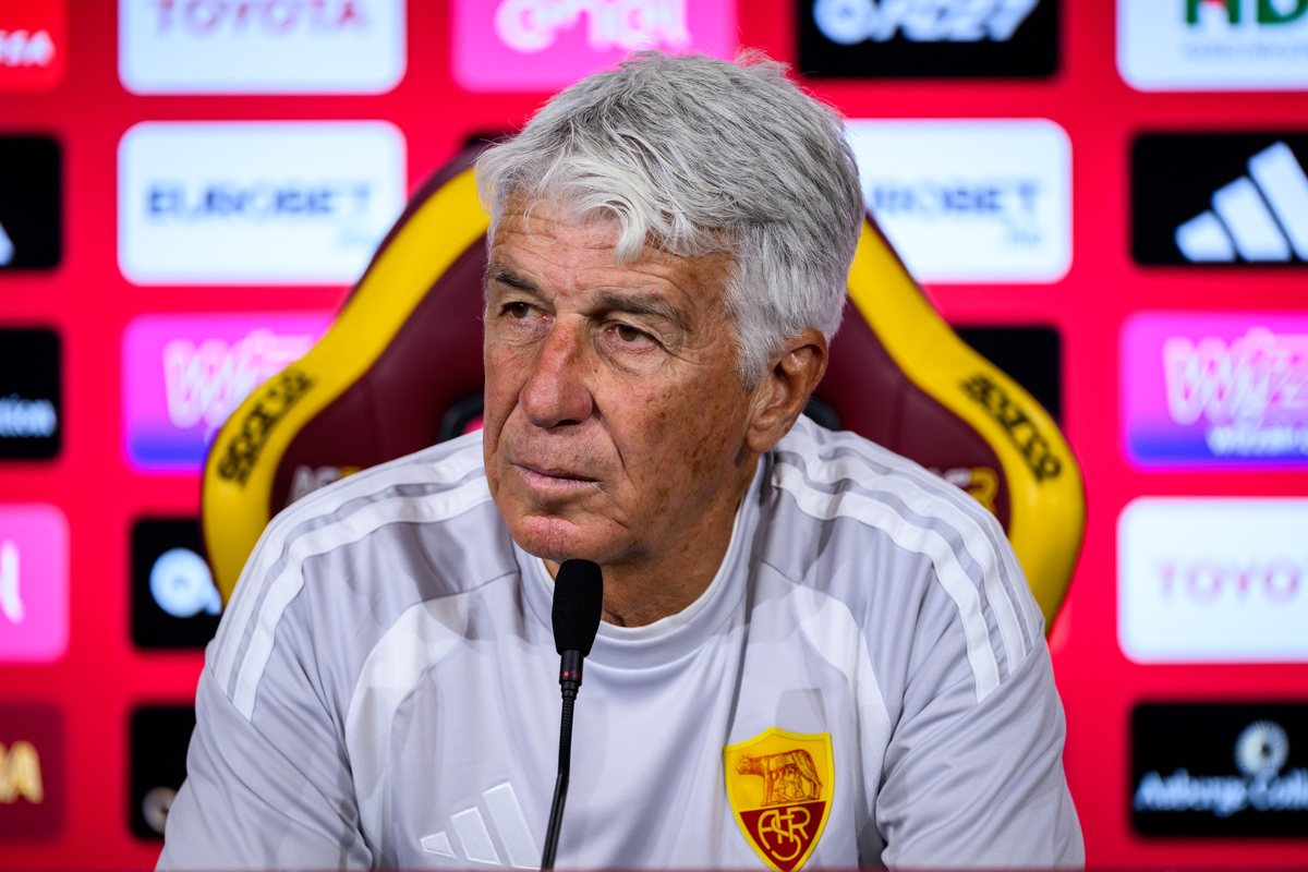 AS Roma Press Conference