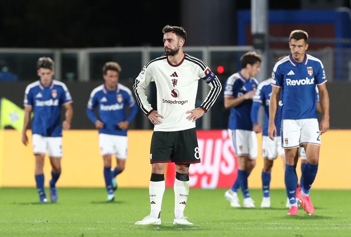 Bruno Fernandes, Rooney, Manchester United