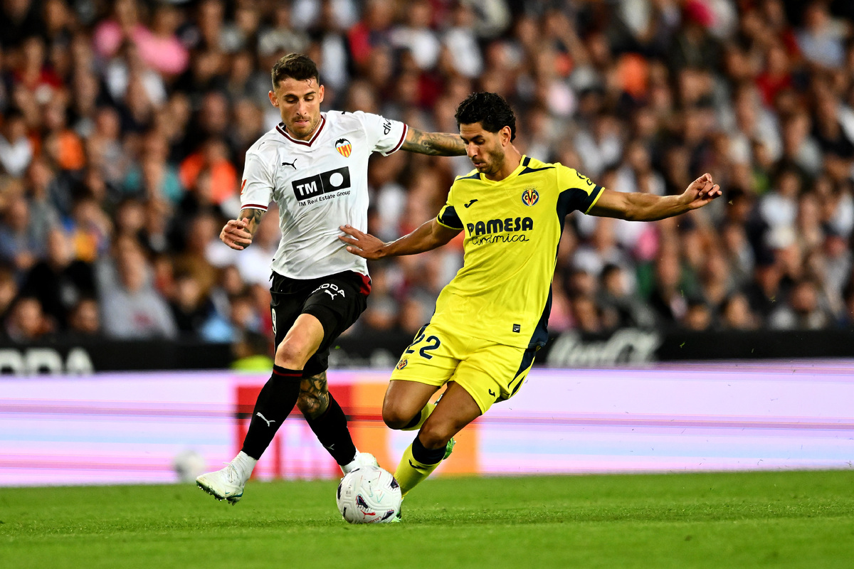 Valencia CF v Villarreal CF - LaLiga EA Sports 2026/27