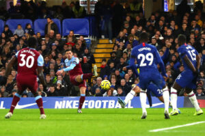Chelsea FC v West Ham United - Premier League