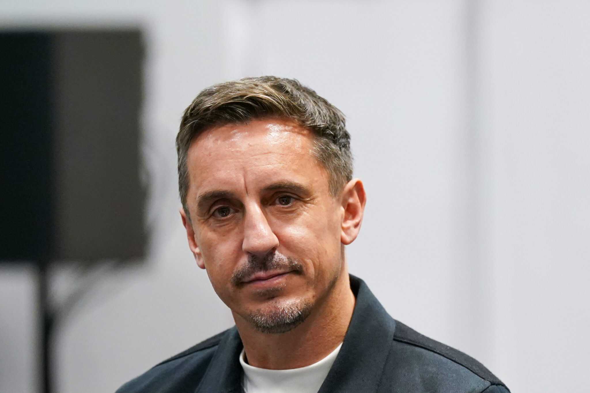 gary neville e la replica a romero se non avessero messi in attacco da Derbyderbyderby.it gary neville e la replica a romero se non avessero messi in attacco