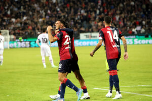 gettyimages-2183890465-594x594