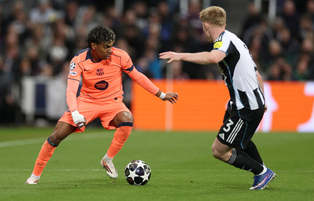 Newcastle United FC v FC Barcelona - UEFA Champions League 2025/26 Round of 16 First Leg