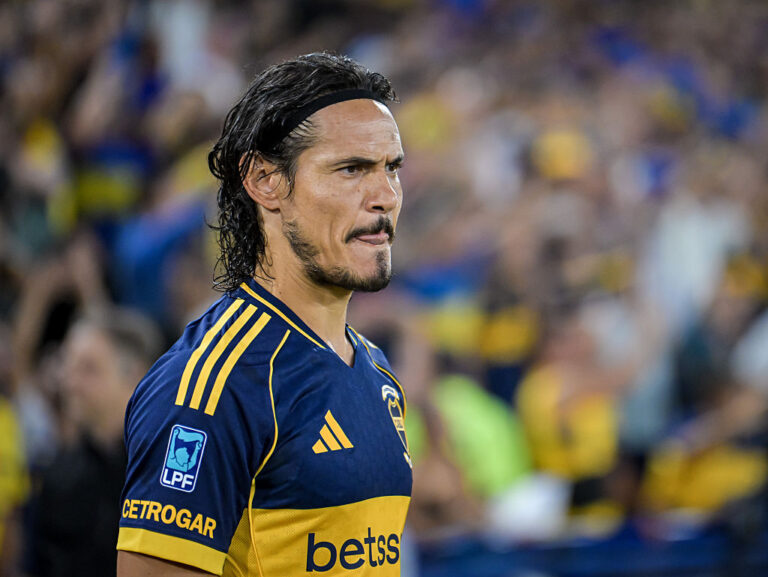 Dall'Argentina: Cavani saluta il Boca Juniors. L'uruguaiano ha rescisso il contratto