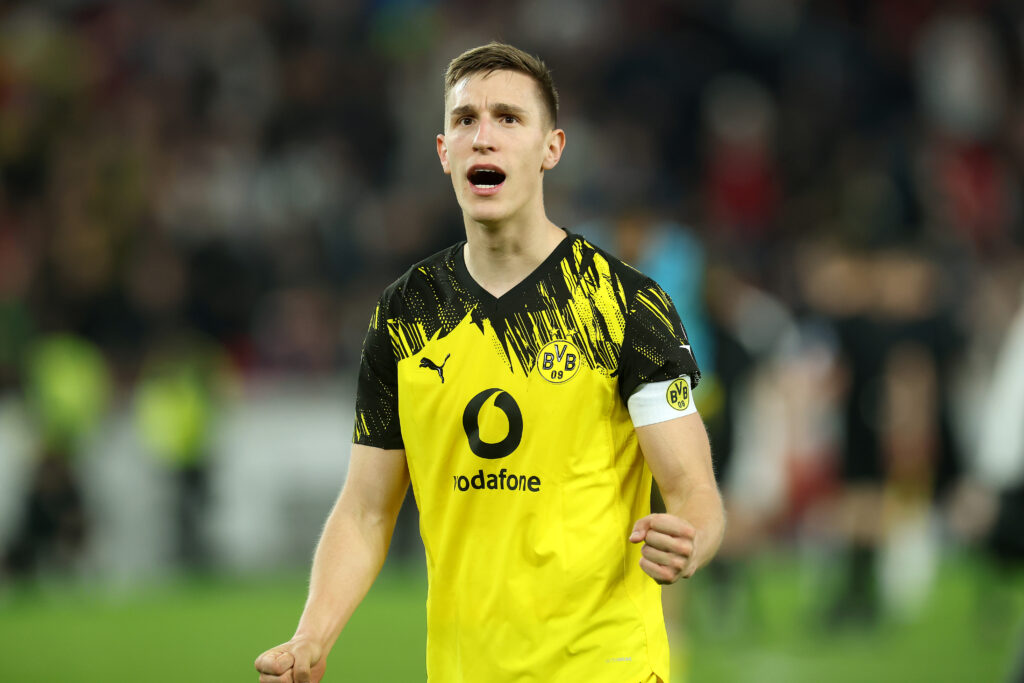 VfB Stuttgart v Borussia Dortmund - Bundesliga