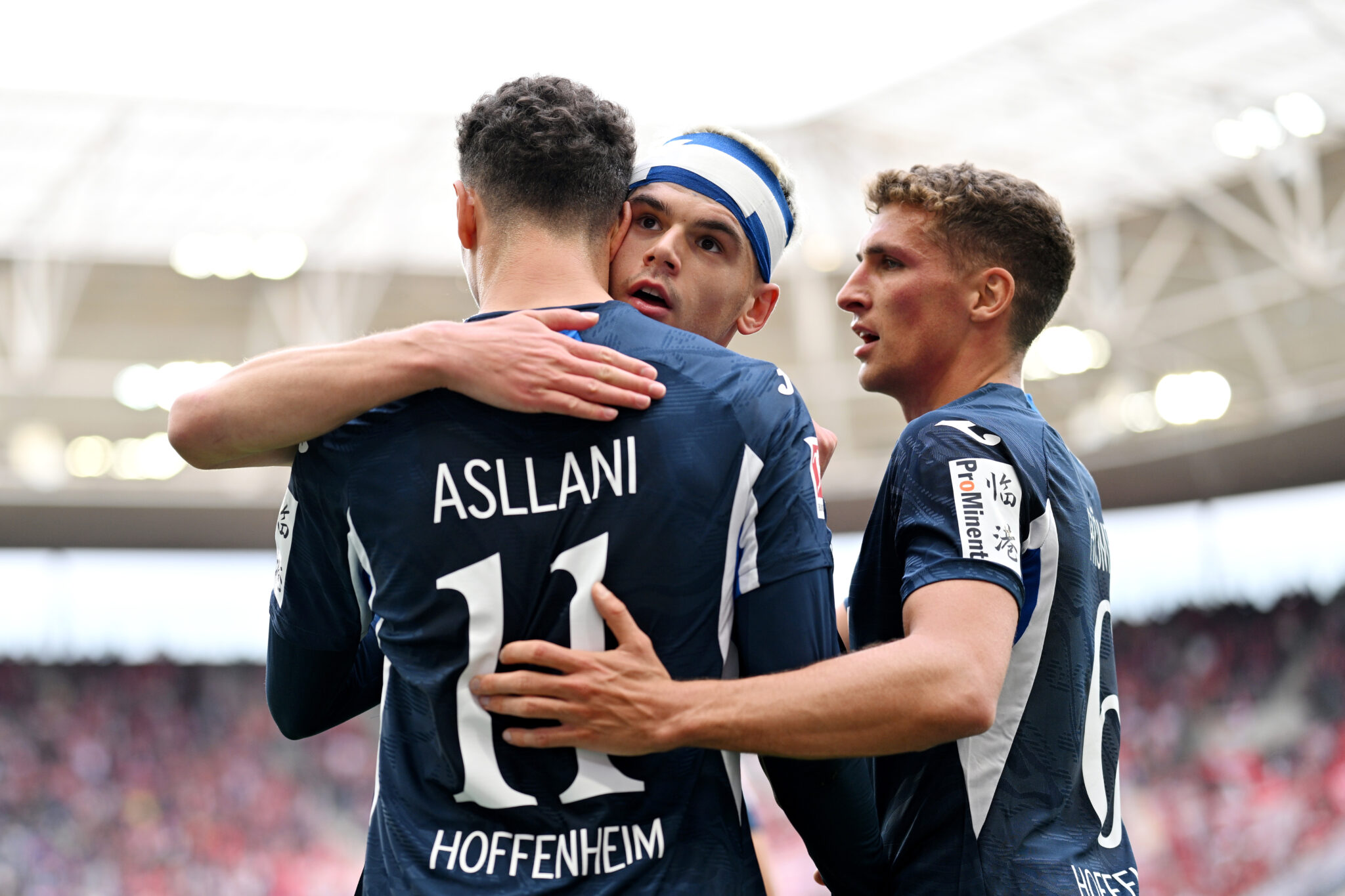 Hoffenheim e Stoccarda si sfidano per la Champions: scontro diretto al quarto posto