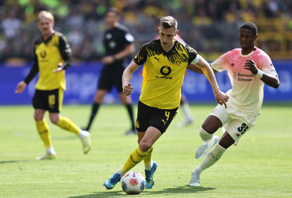 Borussia Dortmund v Bayer 04 Leverkusen - Bundesliga